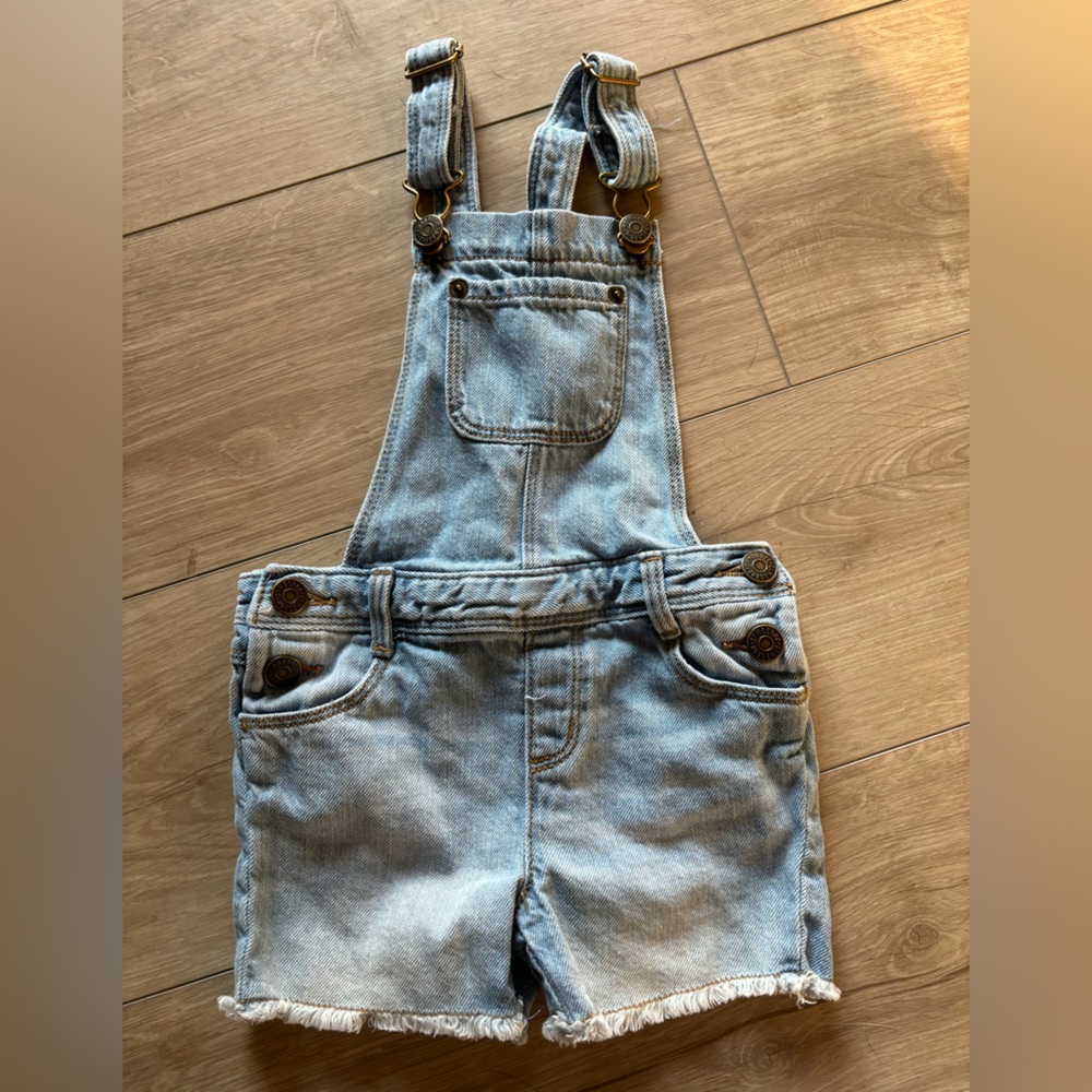 Gymboree 2t short-alls